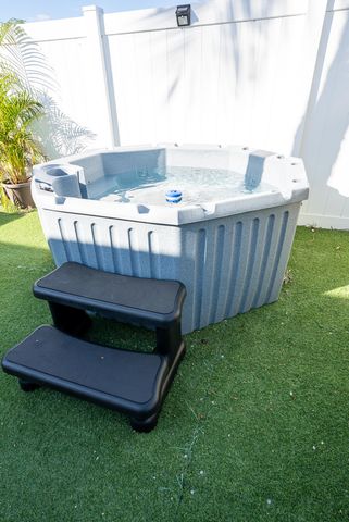 119 SE 5th Street, Delray Beach, FL 33483