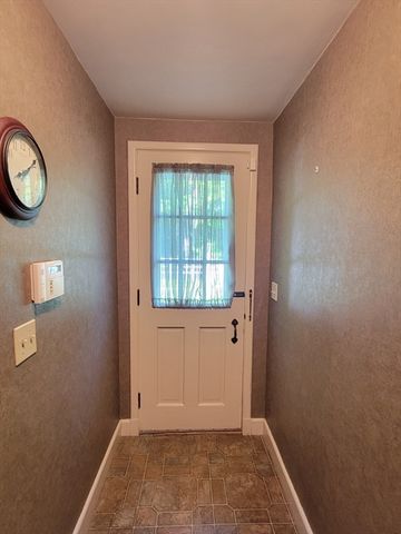 1 Park Street, Athol, MA 01331
