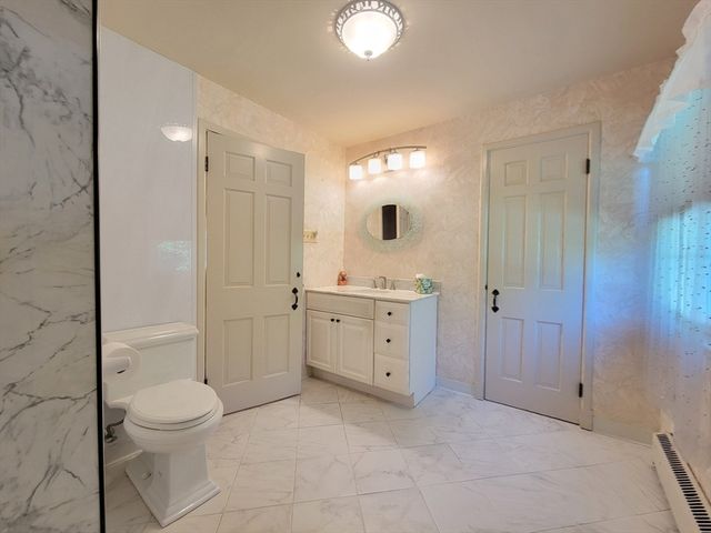 1 Park Street, Athol, MA 01331