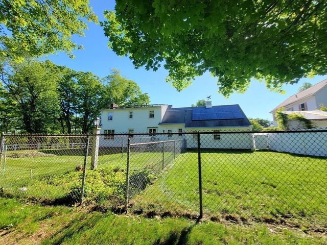 1 Park Street, Athol, MA 01331
