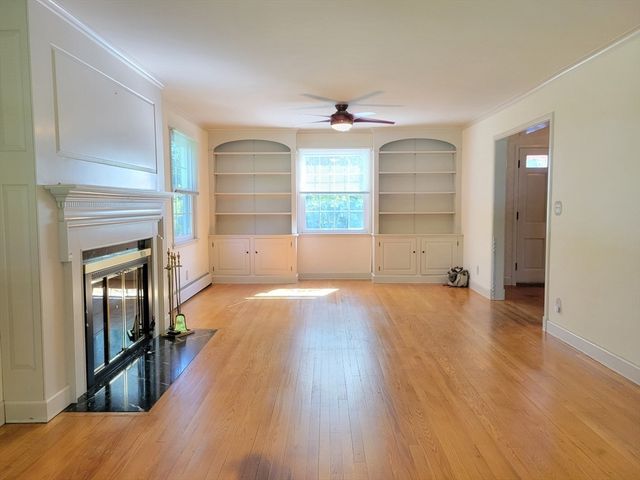1 Park Street, Athol, MA 01331