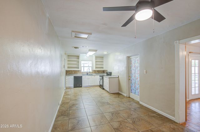914 N CAMERON Avenue, Casa Grande, AZ 85122