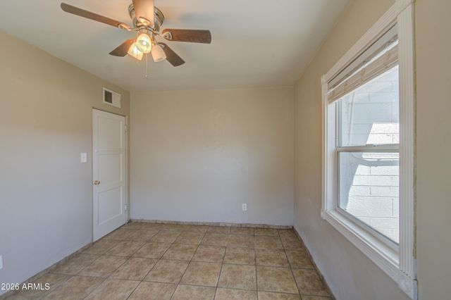 914 N CAMERON Avenue, Casa Grande, AZ 85122