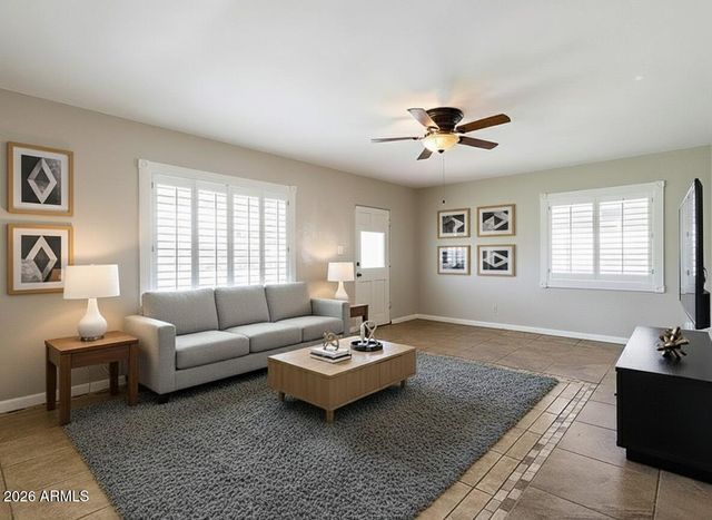 914 N CAMERON Avenue, Casa Grande, AZ 85122