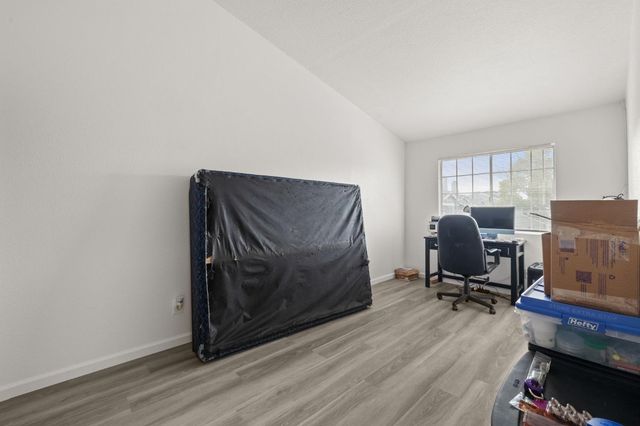 7648 Lily Mar Ln, Antelope, CA 95843