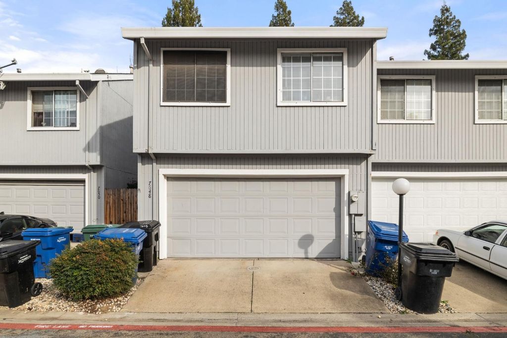 7648 Lily Mar Ln, Antelope, CA 95843