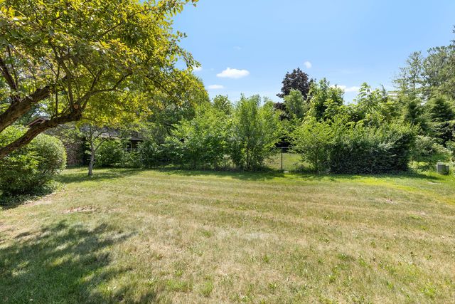 4113 EATON Drive, Rockford, IL 61114