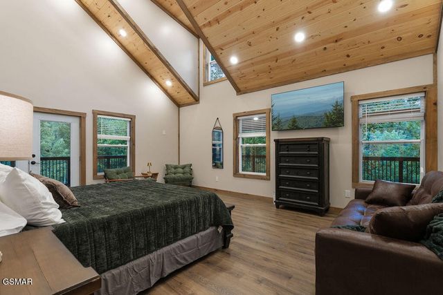 752 Loop Road, Gatlinburg, TN 37738