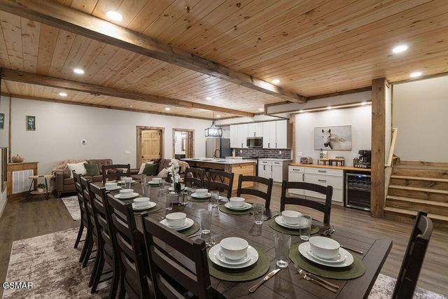 752 Loop Road, Gatlinburg, TN 37738
