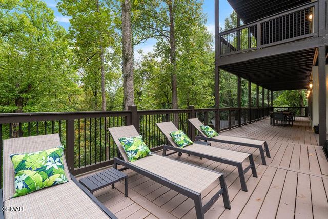 752 Loop Road, Gatlinburg, TN 37738