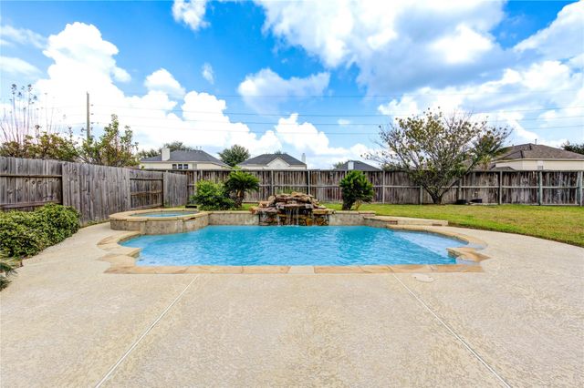 10815 Ashland Bridge Lane, Sugar Land, TX 77498