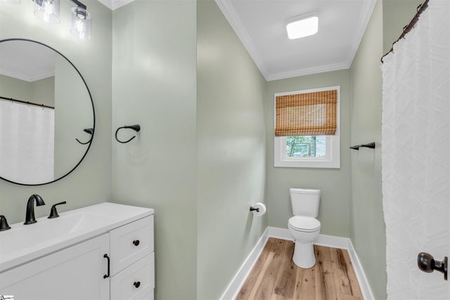126 E Wilburn Avenue, Greenville, SC 29611