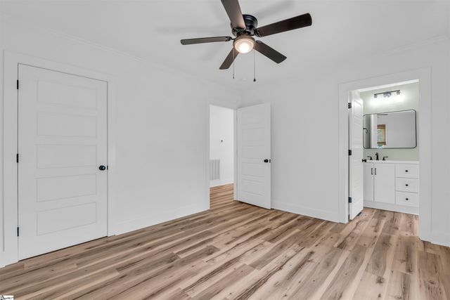 126 E Wilburn Avenue, Greenville, SC 29611
