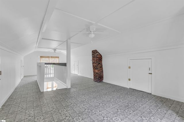 126 E Wilburn Avenue, Greenville, SC 29611