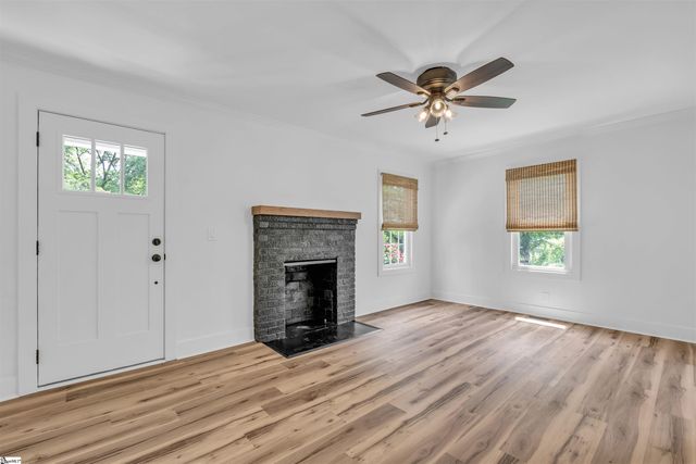 126 E Wilburn Avenue, Greenville, SC 29611