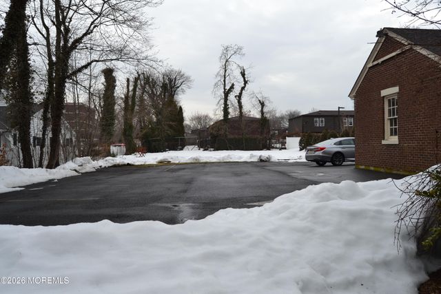 80 Court Street, Freehold, NJ 07728