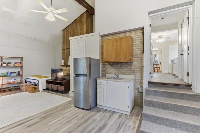 566 READ ST, Memphis, TN 38122