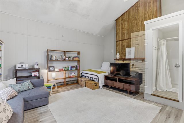 566 READ ST, Memphis, TN 38122