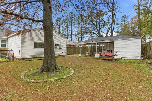 566 READ ST, Memphis, TN 38122