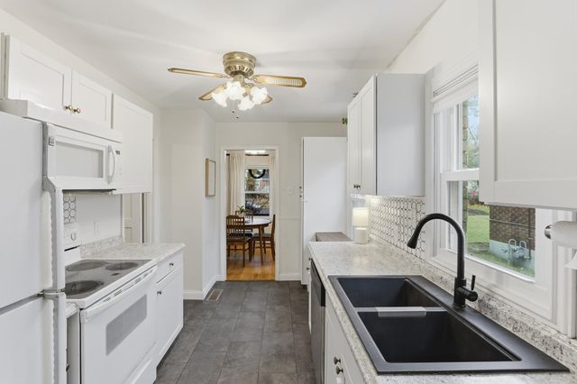 566 READ ST, Memphis, TN 38122