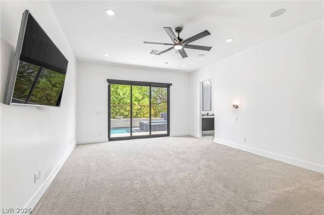 10 Camino La Venta Court, Henderson, NV 89011