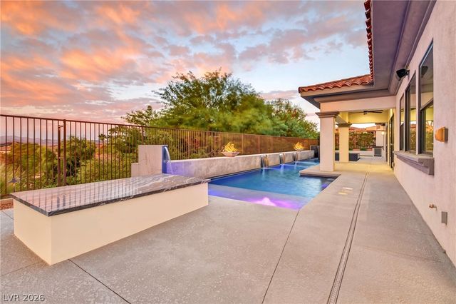 10 Camino La Venta Court, Henderson, NV 89011