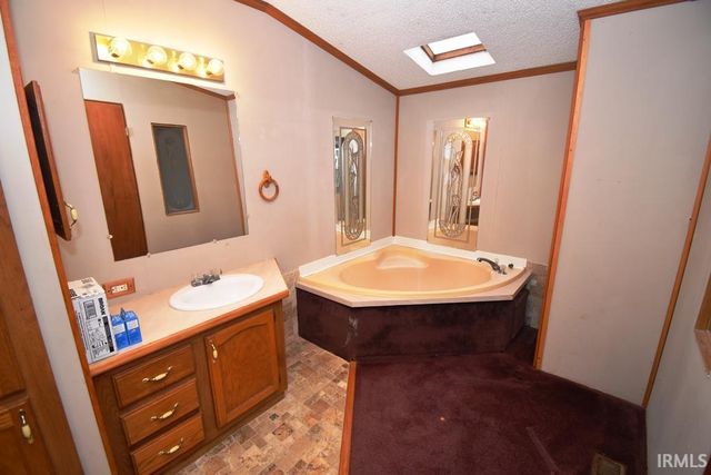 508 Ohio Street, Michigantown, IN 46057