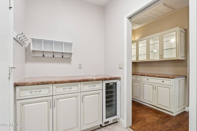 3422 E WINONA Street, Phoenix, AZ 85044