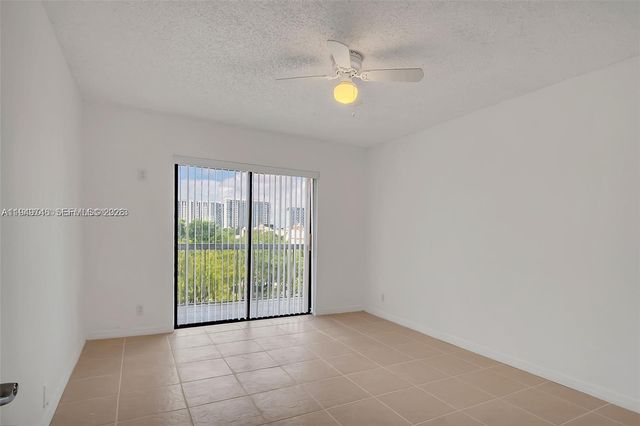8180 Geneva Ct 521, Doral, FL 33166