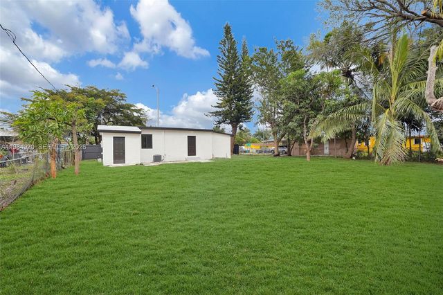 1830 NW 135th St, Miami, FL 33167