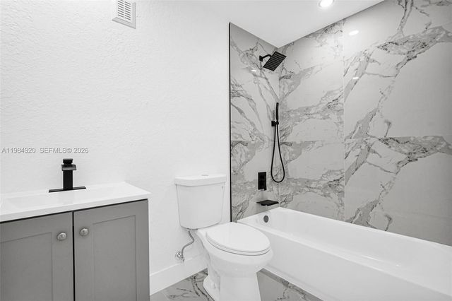 1830 NW 135th St, Miami, FL 33167