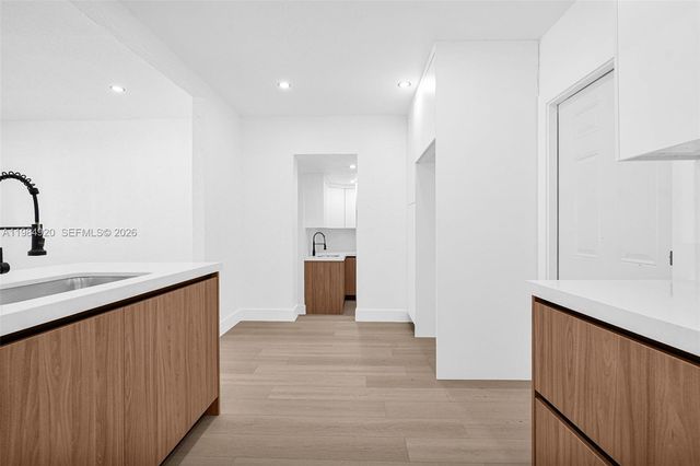 1830 NW 135th St, Miami, FL 33167