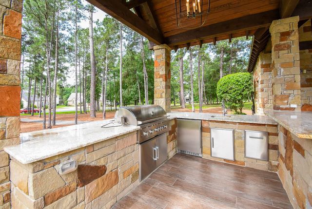 26414 Jacks Barn Road, Montgomery, TX 77316