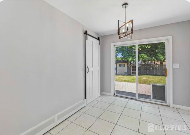 39 Birch Terrace, Sayreville, NJ 08859