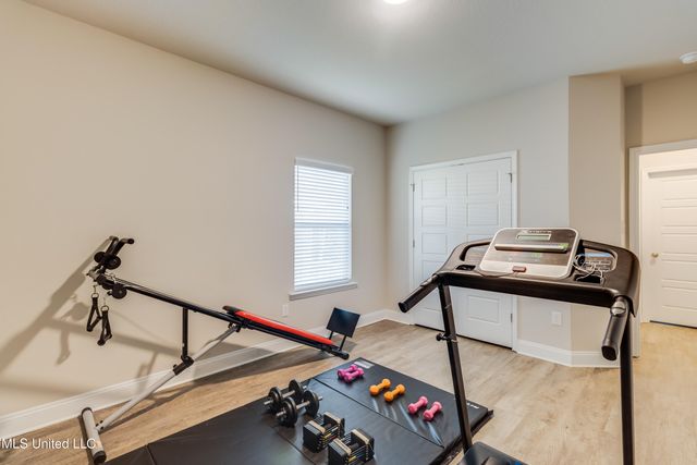 11673 Talla Drive, Ocean Springs, MS 39564