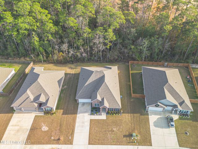 11673 Talla Drive, Ocean Springs, MS 39564