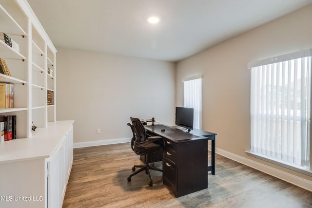 11673 Talla Drive, Ocean Springs, MS 39564