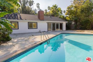 5604 Valley Circle Boulevard, Woodland Hills, CA 91367