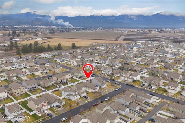 8263 N Woodworth ST, Post Falls, ID 83854