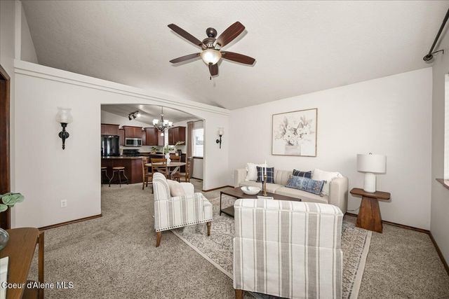 8263 N Woodworth ST, Post Falls, ID 83854