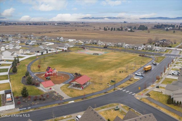 8263 N Woodworth ST, Post Falls, ID 83854