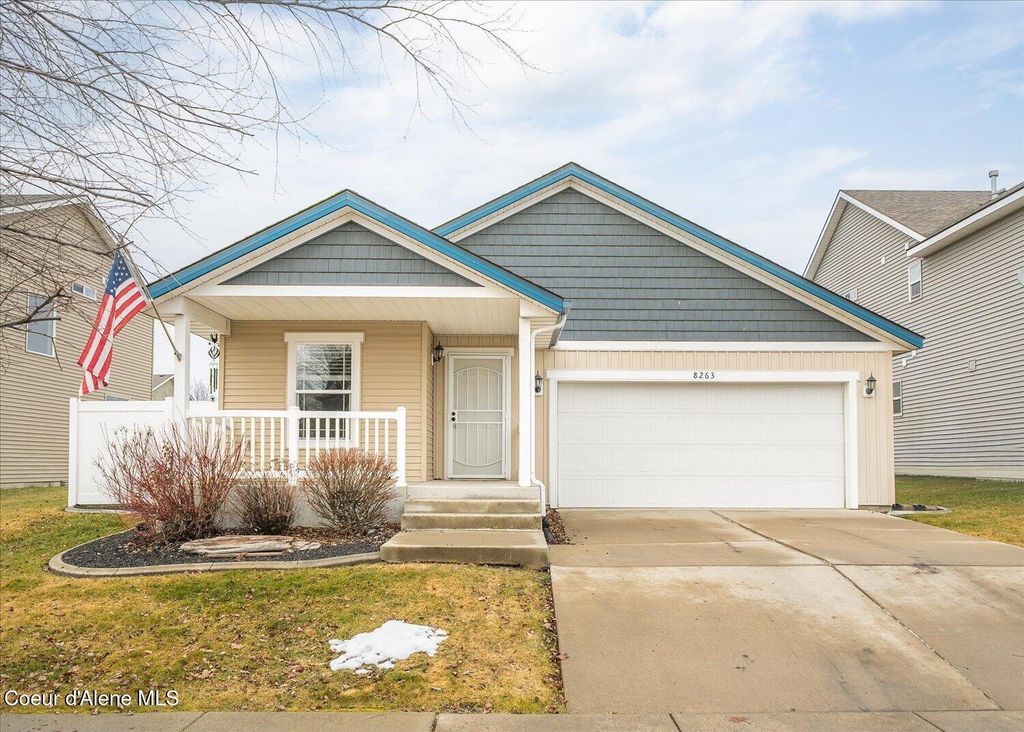 8263 N Woodworth ST, Post Falls, ID 83854