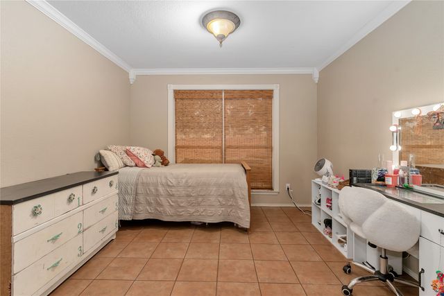 11008 Flores Trail, Crowley, TX 76036