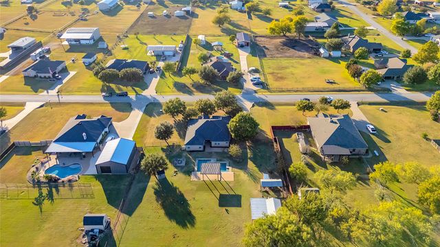 11008 Flores Trail, Crowley, TX 76036