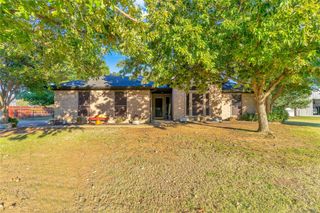 11008 Flores Trail, Crowley, TX 76036