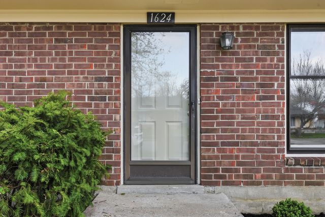 1624 Brentmoor Drive, Lexington, KY 40515