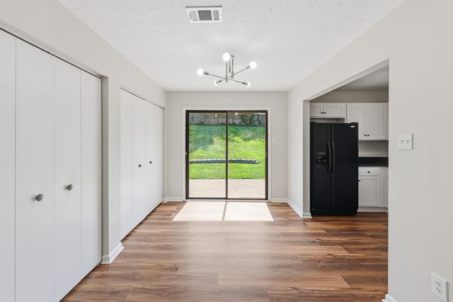 1624 Brentmoor Drive, Lexington, KY 40515