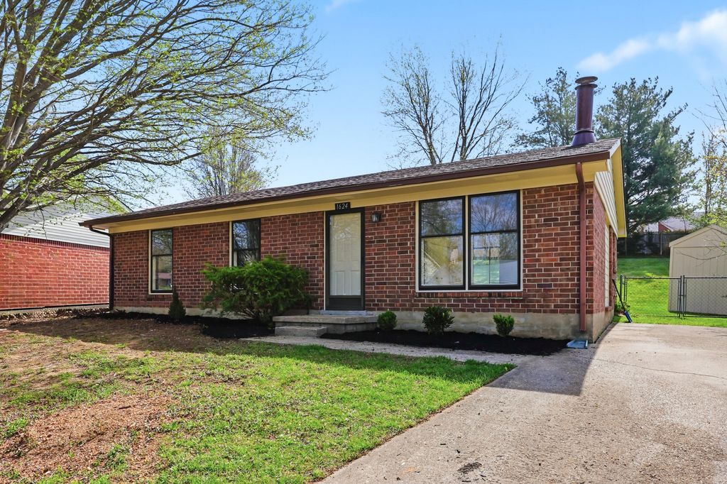 1624 Brentmoor Drive, Lexington, KY 40515