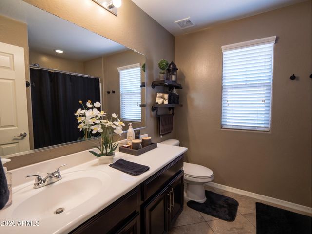 21424 W TERRI LEE Drive, Buckeye, AZ 85396