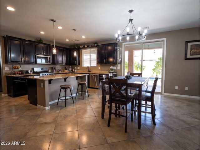21424 W TERRI LEE Drive, Buckeye, AZ 85396